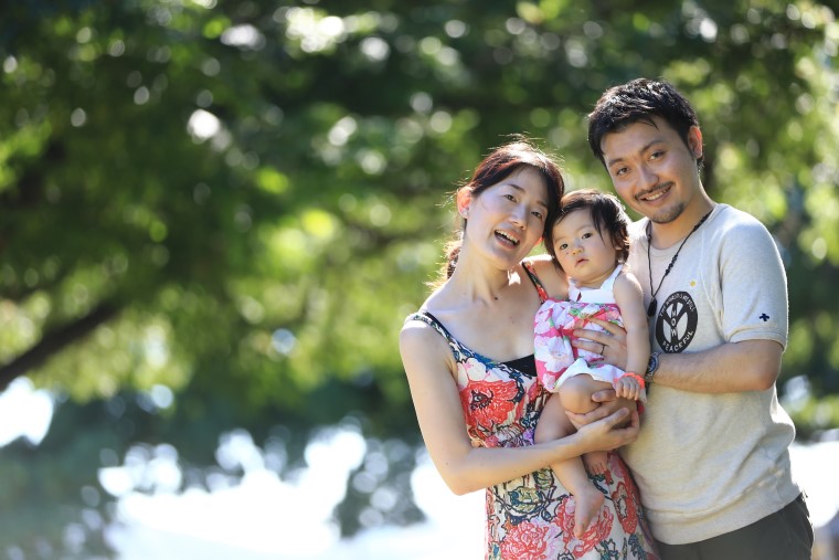 ご両親とともにバケーションを楽しむ知容さまファミリー。