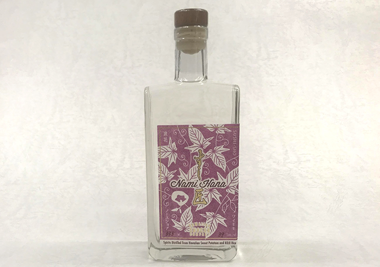 ワイキキではリッツ・カールトン内にある「すし匠」で提供されています。すし匠オリジナルボトル。