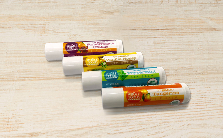 女性だけでなく男性にも喜ばれるホールフーズ限定のリップクリーム。もちろん全てオーガニック＄1.99