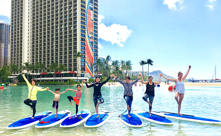 写真提供：サップヨガ／ワイキキ・ビーチ・アクティビティ