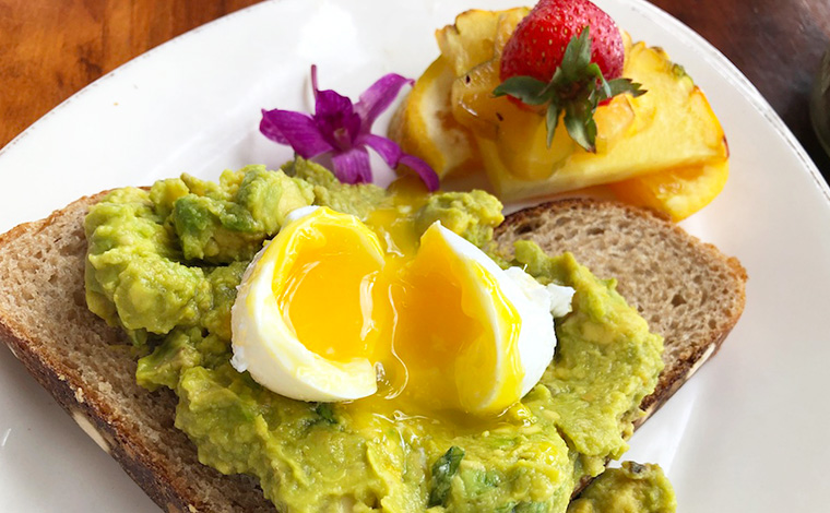 たまたまカフェでいただいた朝食が大のお気に入りに。今回のステイではこの店に3回も通ってしまったのだとか