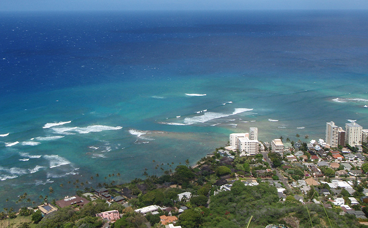 ワイキキの東側にあるクイーンズビーチ。