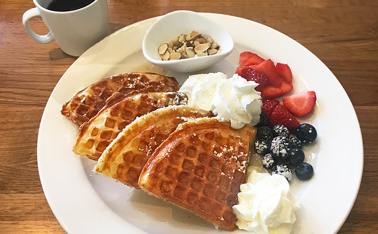 朝食やカフェ利用にピッタリなワッフルは＄11.95