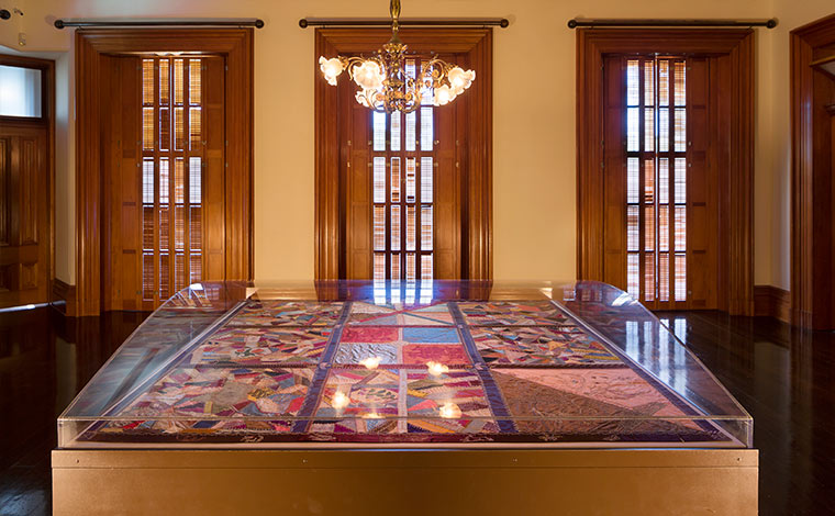 写真提供：Iolani Palace