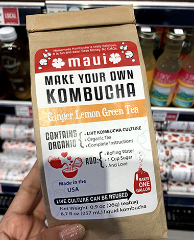 自分淹れるコンブチャ。イラスト付きで淹れ方が書いてあるので安心です。