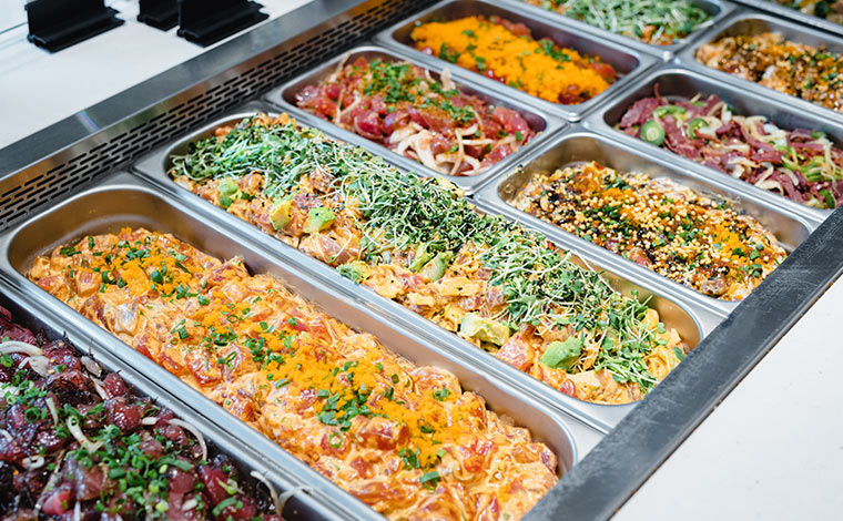 写真提供：Redfish Poke Bar by Foodland
