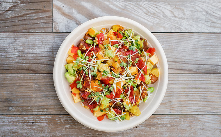 写真提供：Redfish Poke Bar by Foodland