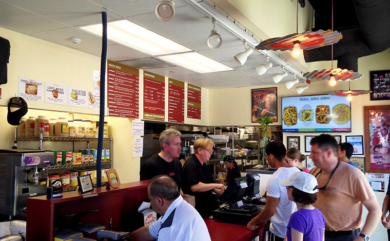 写真提供：Hank's Haute Dogs