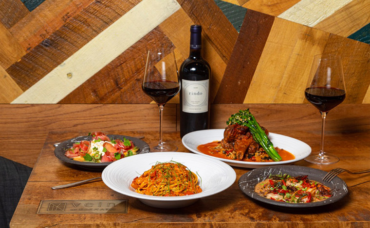 写真提供：vein at KAKA‘AKO