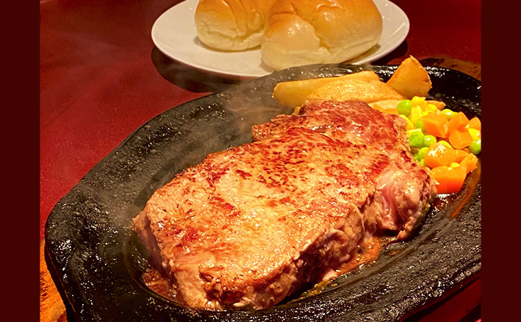 写真提供：パブラウンジ　エメラルド