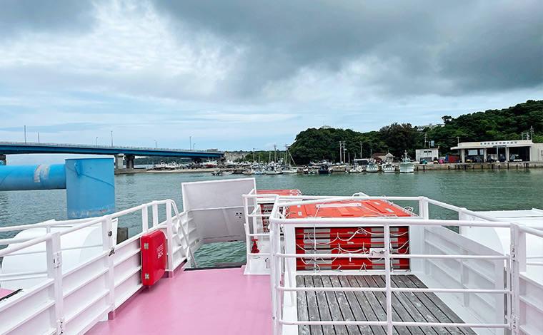 ジンベエ・マリン（タクマ３号）2階デッキ