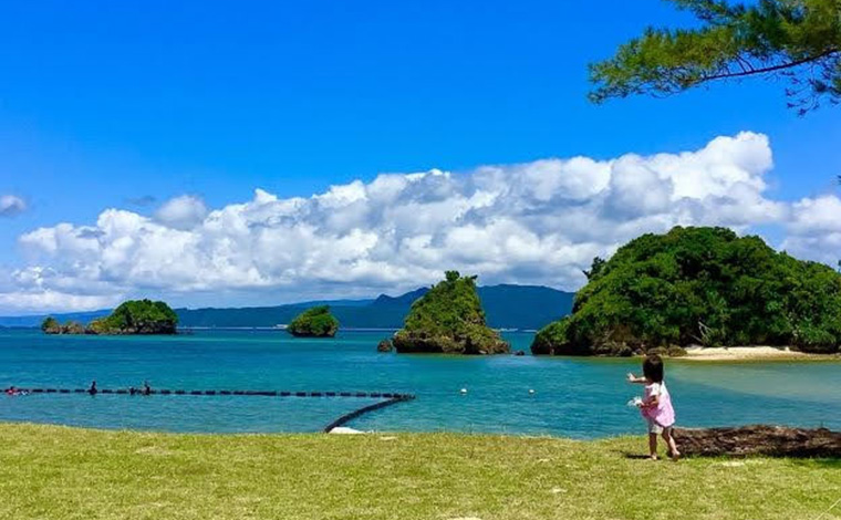 写真提供：屋我地ビーチ
