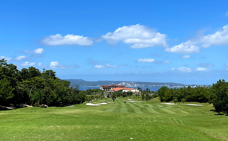 写真提供：かねひで喜瀬カントリークラブ