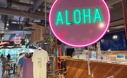 ハワイグルメを気軽に楽しむ！ 家族で行きたいワイキキの最新フードコート