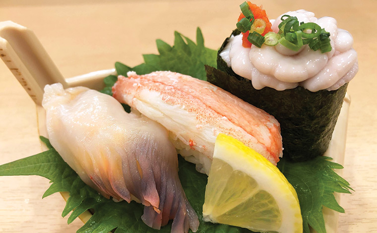 おすすめ三貫850円　写真提供：回転寿司 北條