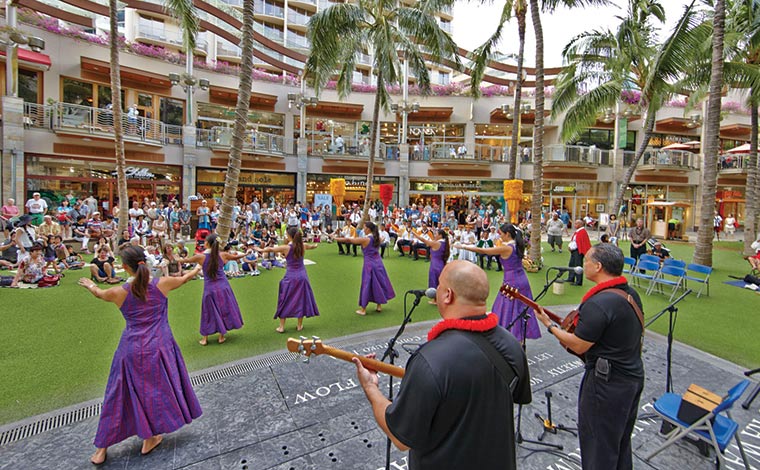 写真提供：ワイキキ・ビーチ・ウォーク