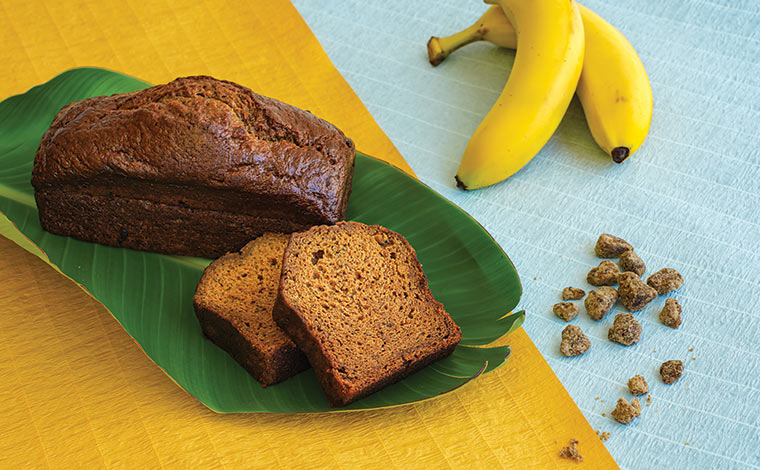 黒糖バナナブレッド　1,620円　写真提供：ヒルトン沖縄瀬底リゾート