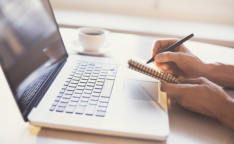 公式サイト　<a href=