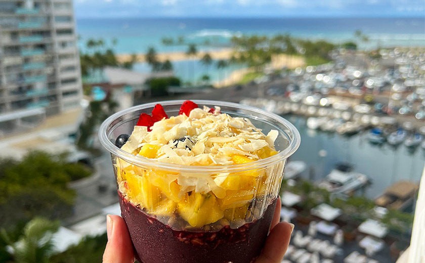 ハワイの朝食やブランチで食べたい！スタッフおすすめアサイーボウル