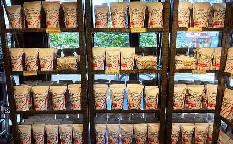 豆（Whole bean）と粉（Ground）をそれぞれ販売