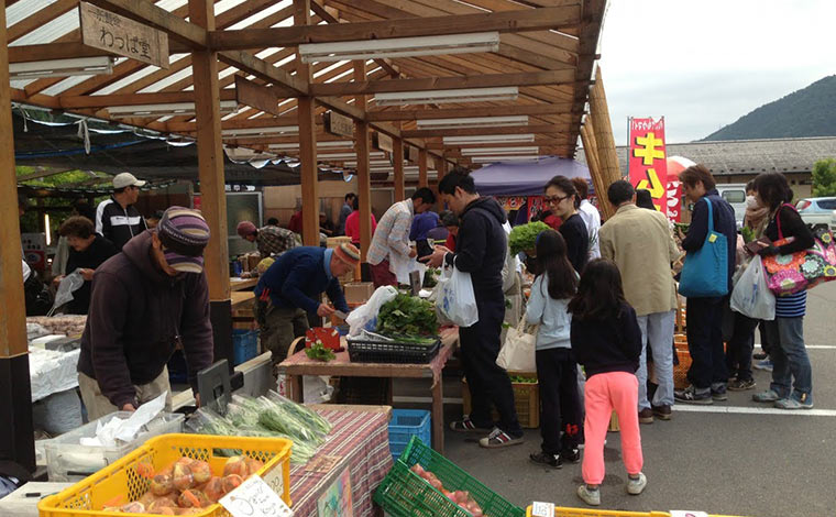 写真提供：大原ふれあい朝市