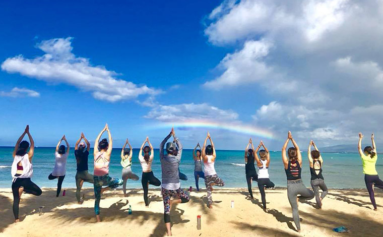 写真提供：ヨガアロハ・ハワイ