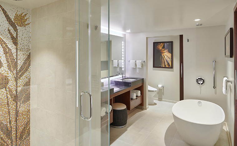 ホクラニワイキキ・ヒルトングランドバケーションズクラブのバスルーム