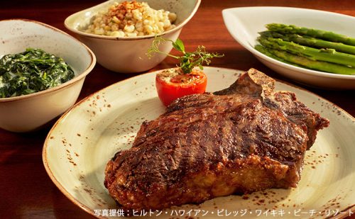 ハワイ旅行で外せない！ワイキキの人気グルメのステーキと焼肉