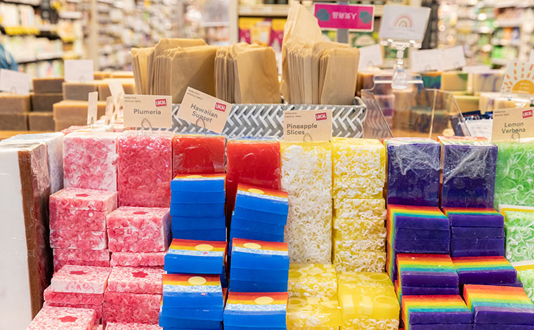 量り売りの石けん　Moku Pua 1ポンド（453.6グラム）29.99ドル