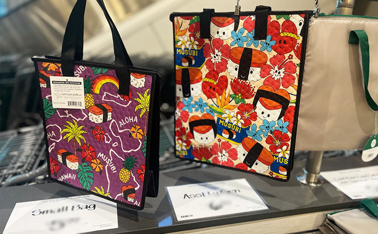 左 Small 5.99ドル/右 6.49ドル