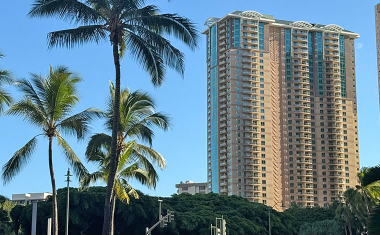 37階建てのザ・グランドアイランダー・ヒルトングランドバケーションズクラブ